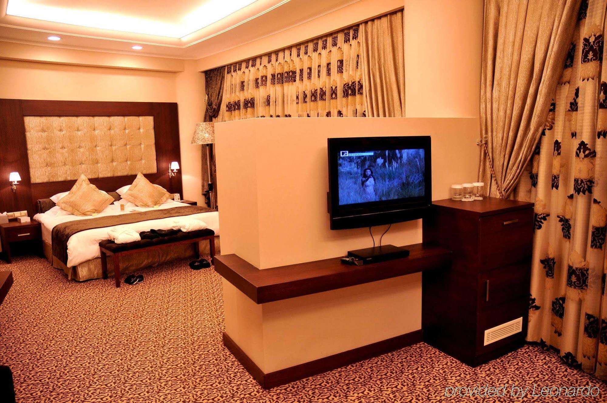 Grand Pasha Luxury Central Nicosia Hotel & Casino Δωμάτιο φωτογραφία