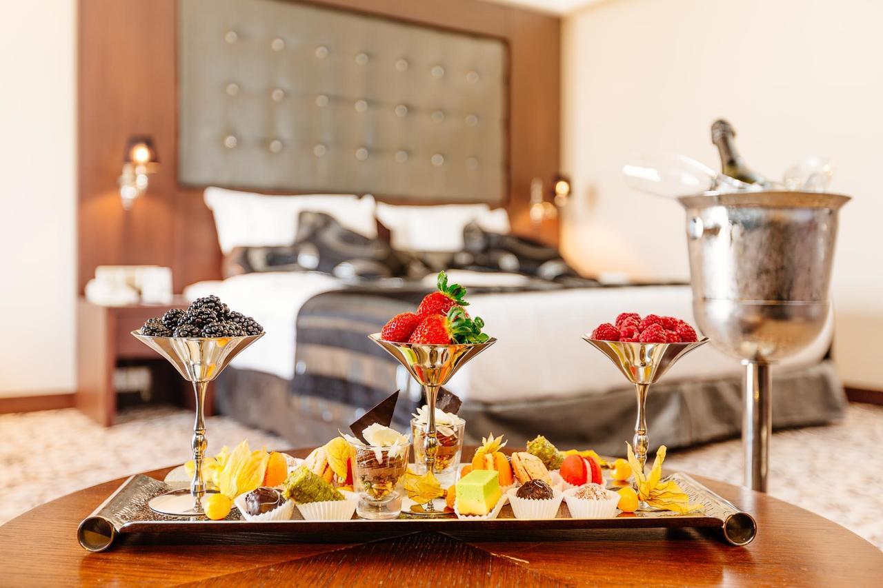 Grand Pasha Luxury Central Nicosia Hotel & Casino Εξωτερικό φωτογραφία
