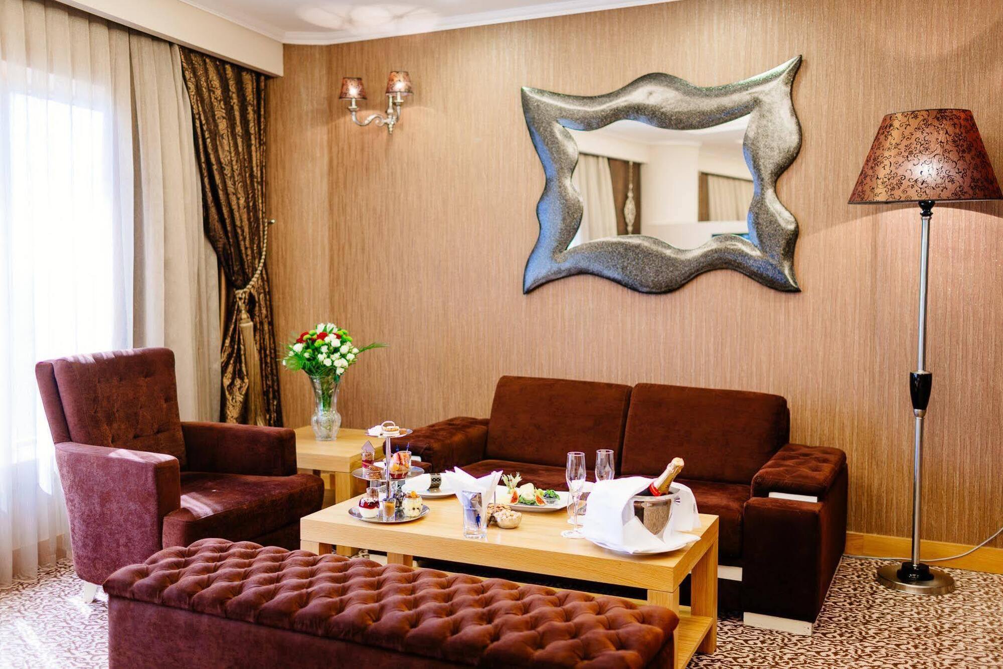 Grand Pasha Luxury Central Nicosia Hotel & Casino Εξωτερικό φωτογραφία